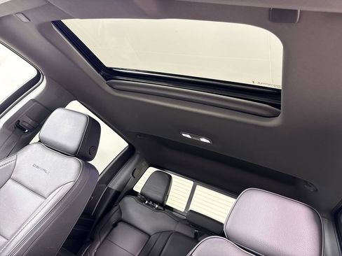 Used 2024 GMC Sierra 1500 Denali image 19