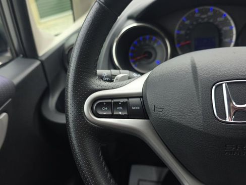 Used 2013 Honda Fit Sport image 24