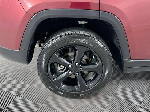 Certified 2023 Jeep Grand Cherokee Altitude RWD image 27