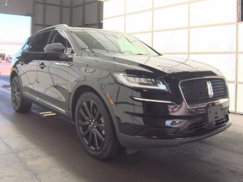 Used 2023 Lincoln Nautilus Reserve w/ Monochromatic Package AWD/4WD image 3
