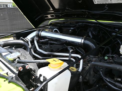 Used 2002 Jeep Wrangler X image 28