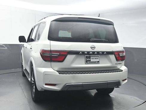Used 2023 Nissan Armada Platinum w/ Captain's Chairs Package AWD/4WD image 6