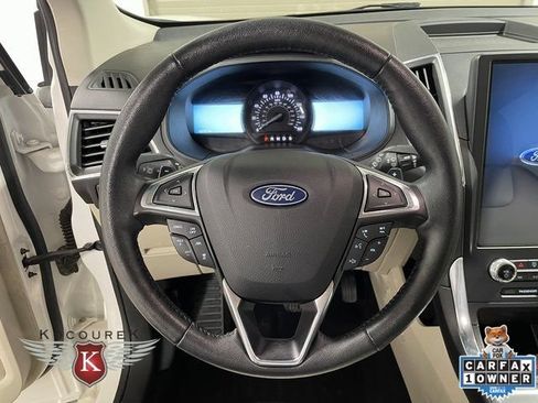 Used 2022 Ford Edge Titanium w/ Class II Trailer Tow Package AWD/4WD image 15