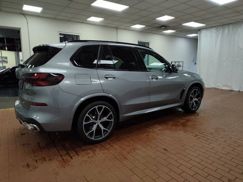 Used 2024 BMW X5 xDrive40i image 7