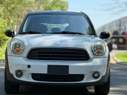 Used 2013 MINI Cooper Countryman image 2