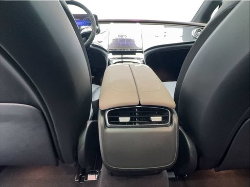 Used 2023 Mercedes-Benz EQS 450+ Sedan image 38