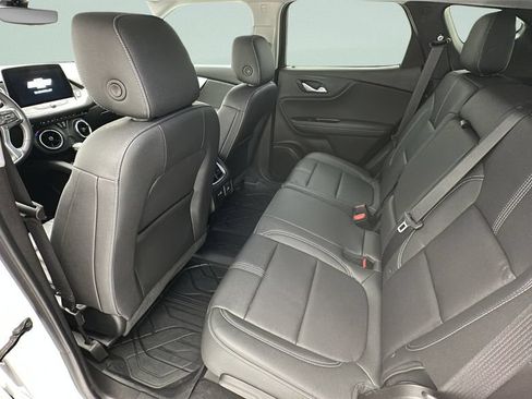 Used 2023 Chevrolet Blazer LT w/ Sound & Technology Package AWD/4WD image 9
