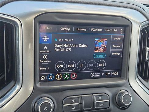 Used 2021 Chevrolet Silverado 1500 LTZ w/ LTZ Convenience Package II AWD/4WD image 12