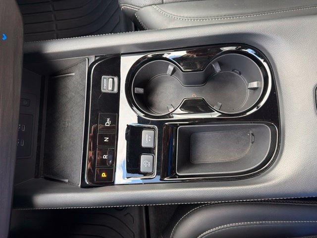 Used 2025 Nissan Murano Platinum AWD/4WD image 18