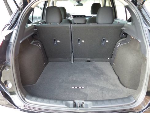 Used 2024 Nissan Kicks S FWD image 35