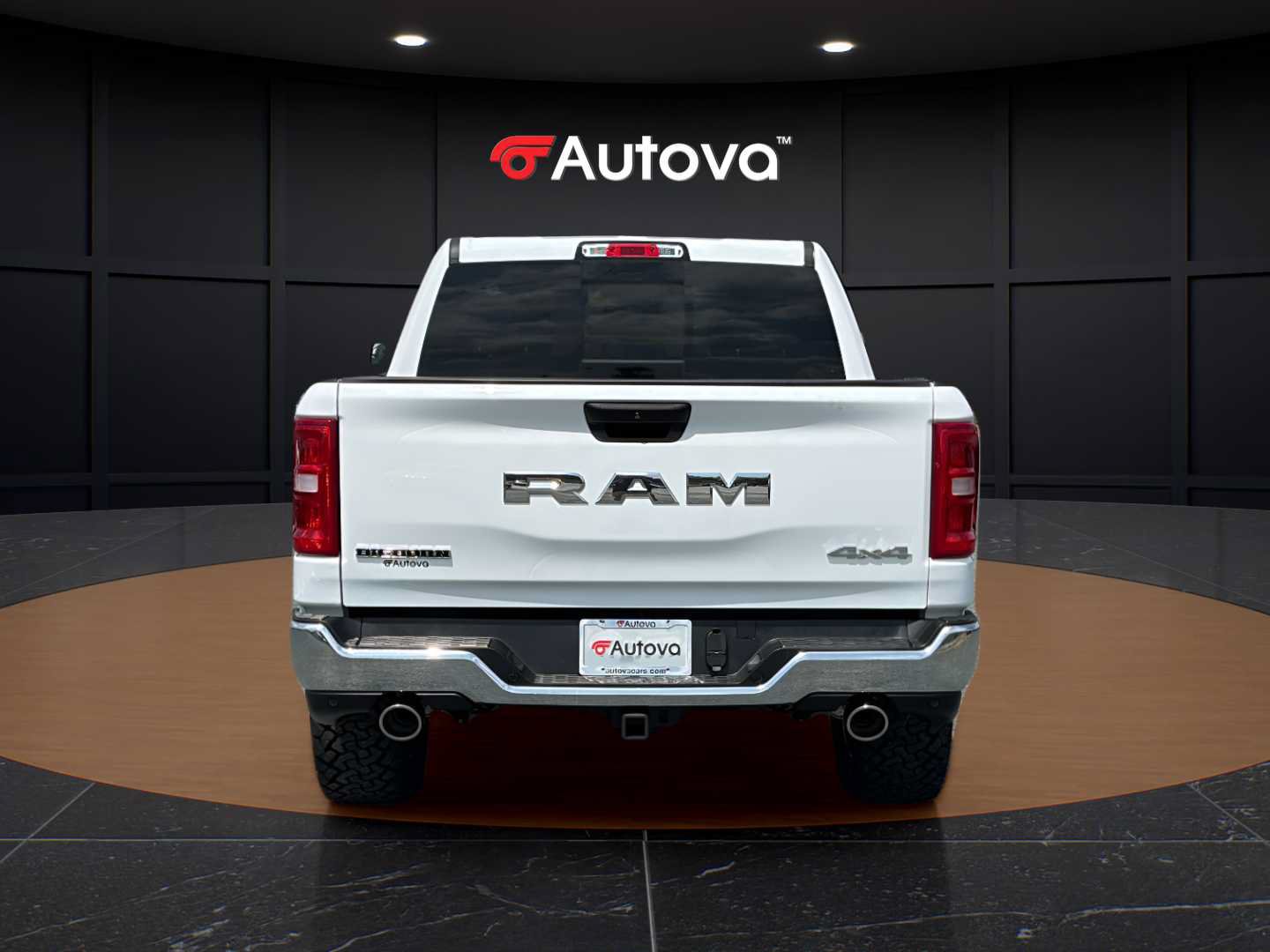 Used 2025 RAM 1500 Big Horn AWD/4WD image 4