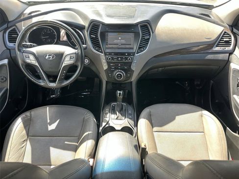 Used 2017 Hyundai Santa Fe Sport w/ 2.4L Tech Package 04 FWD image 11