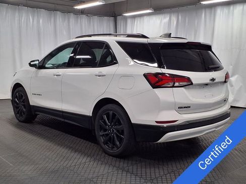 Used 2022 Chevrolet Equinox RS w/ LPO, Floor Liner Package image 2