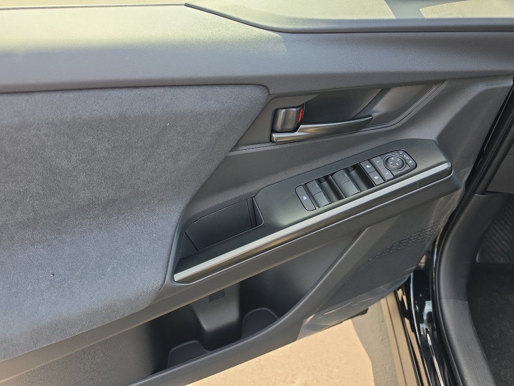 New 2026 Toyota C-HR AWD/4WD image 13