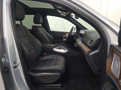 Used 2025 Mercedes-Benz GLE 350 4MATIC image 13