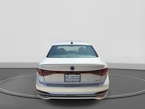New 2026 Volkswagen Jetta SEL FWD image 4