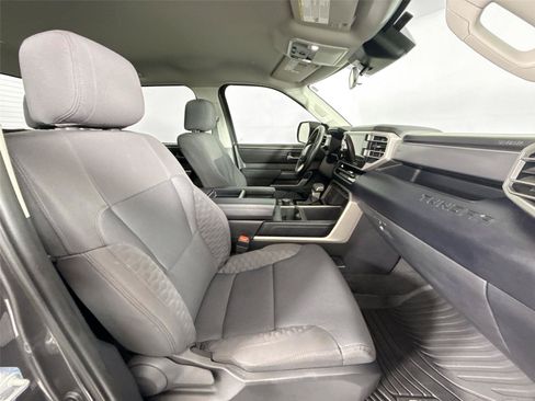 Used 2024 Toyota Tundra SR5 AWD/4WD image 39