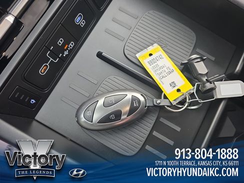 Used 2025 Hyundai Santa Fe Calligraphy FWD image 29