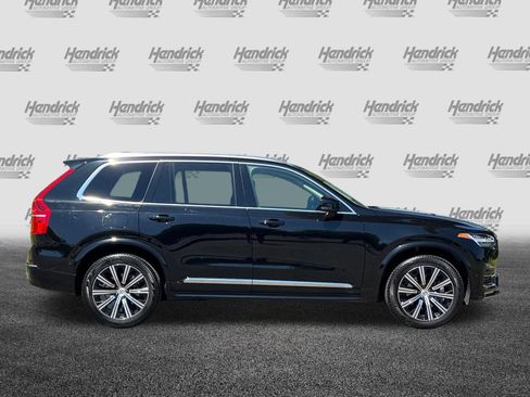 Used 2025 Volvo XC90 B6 Plus image 3