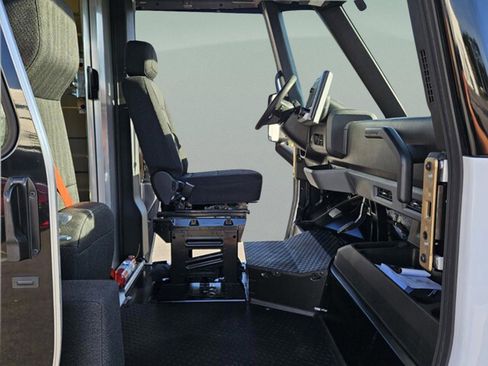 New 2025 Chevrolet Brightdrop 400 w/ Battery Pack, Max Range image 27