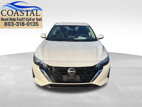 Used 2024 Nissan Sentra SV FWD image 14