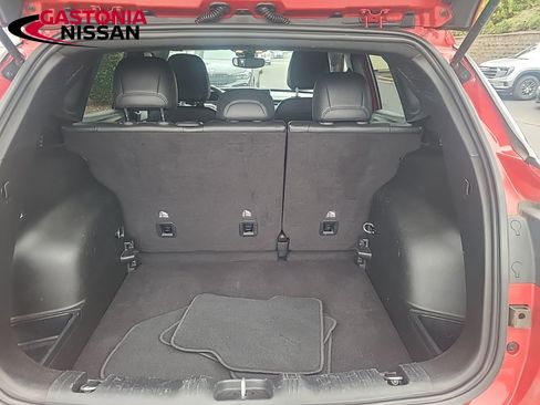 Used 2024 Jeep Compass Latitude image 47