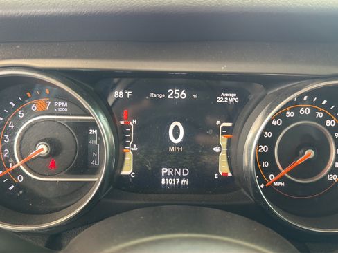 Used 2020 Jeep Wrangler Sport AWD/4WD image 10