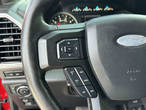 Used 2019 Ford F150 XLT w/ Equipment Group 302A Luxury AWD/4WD image 29