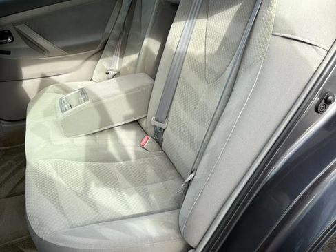 Used 2009 Toyota Camry LE image 11