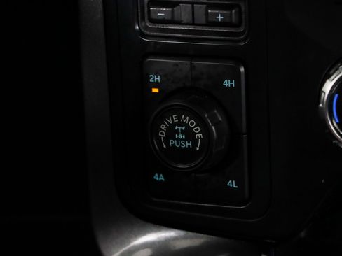 Used 2023 Ford F150 Lariat w/ Equipment Group 502A High AWD/4WD image 23
