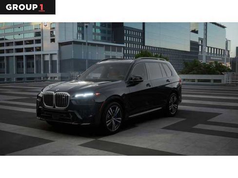 Used 2025 BMW X7 M60i w/ Executive Package image 1