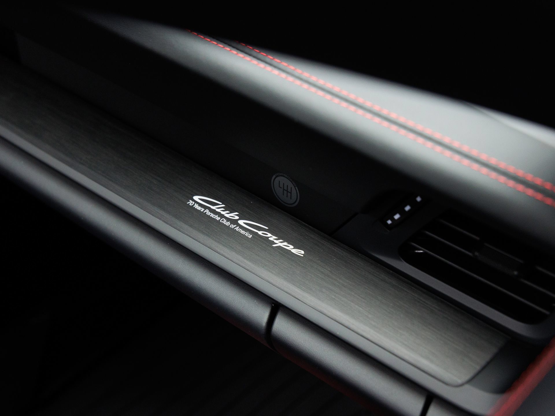 Certified 2026 Porsche 911 Carrera T RWD image 42