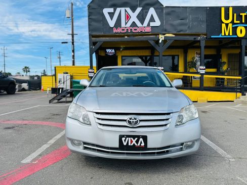Used 2006 Toyota Avalon XL image 2