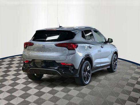 Used 2024 Buick Encore GX Sport Touring FWD image 5
