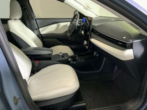 Used 2024 Ford Mustang Mach-E Premium AWD/4WD image 28