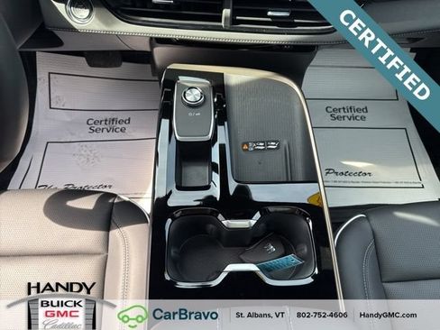 Certified 2026 Buick Enclave Avenir w/ Super Cruise Package AWD/4WD image 23