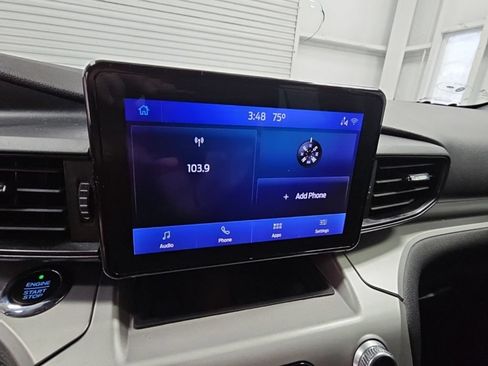 Used 2021 Ford Explorer XLT RWD image 14
