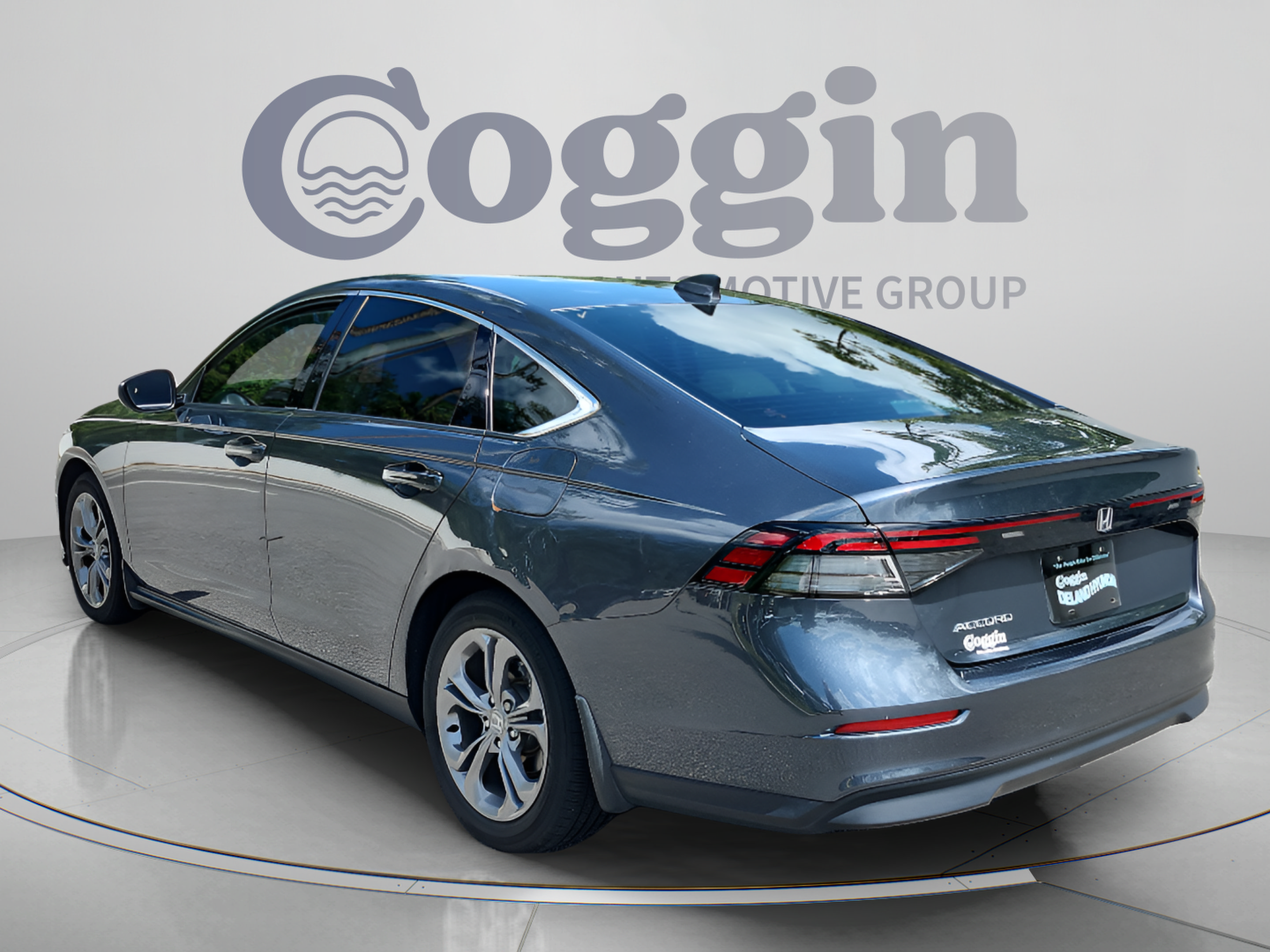 Used 2024 Honda Accord EX image 3