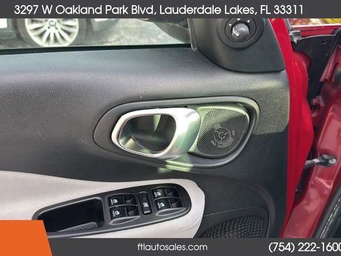 Used 2014 FIAT 500L Easy image 20