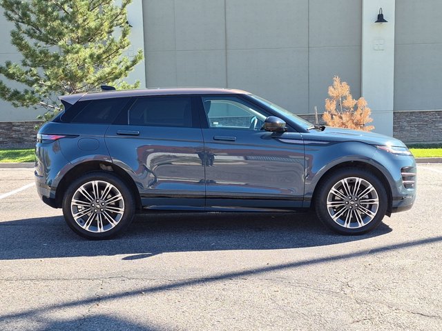 Used 2024 Land Rover Range Rover Evoque Dynamic SE AWD/4WD image 4