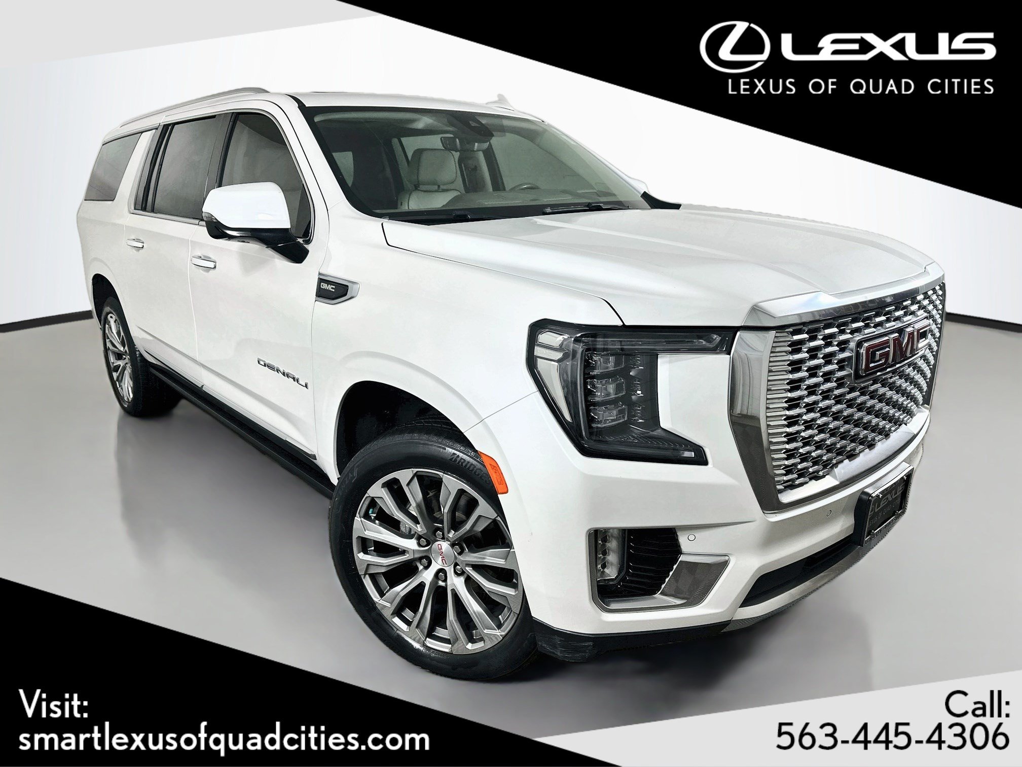 Used 2021 GMC Yukon XL Denali w/ Denali Premium Package AWD/4WD image 1