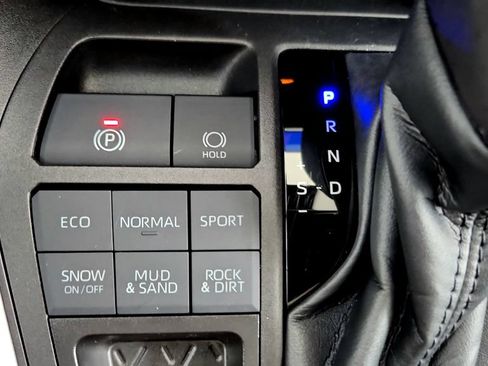 Used 2023 Toyota RAV4 XLE Premium AWD/4WD image 34