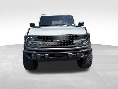 Used 2023 Ford Bronco Badlands AWD/4WD image 2