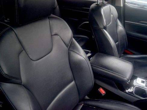 Used 2020 Kia Telluride S w/ S 8 Passenger Seating Package image 6