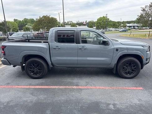 Used 2026 Nissan Frontier SV w/ SV Convenience Package image 5