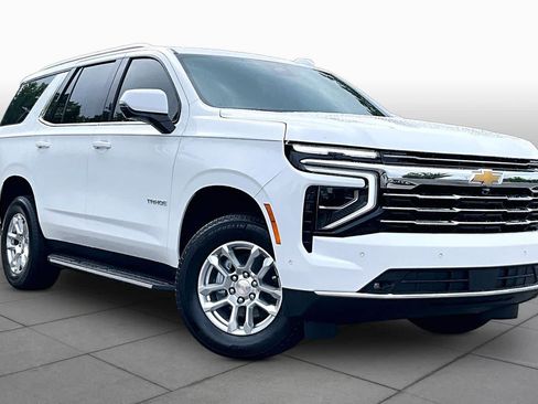 Used 2026 Chevrolet Tahoe LT w/ Comfort Package RWD image 2