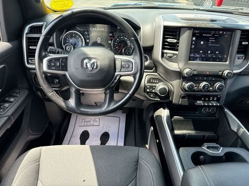 Used 2022 RAM 1500 Big Horn AWD/4WD image 14