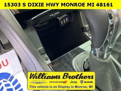 Used 2018 Buick Encore Premium w/ Experience Buick Package image 19