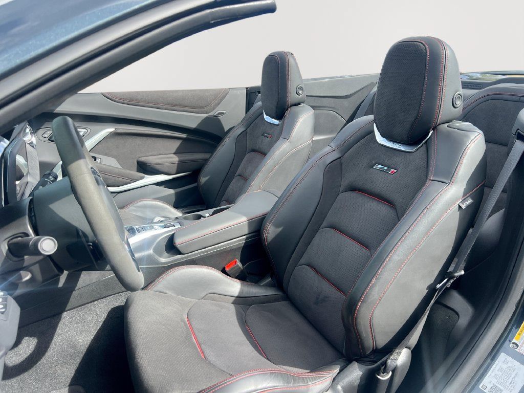 Used 2023 Chevrolet Camaro ZL1 RWD image 13