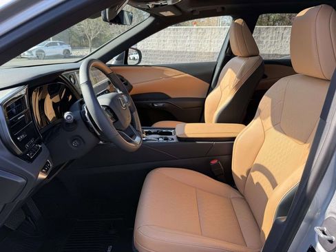 Used 2026 Lexus RX 350 w/ Convenience Package image 14